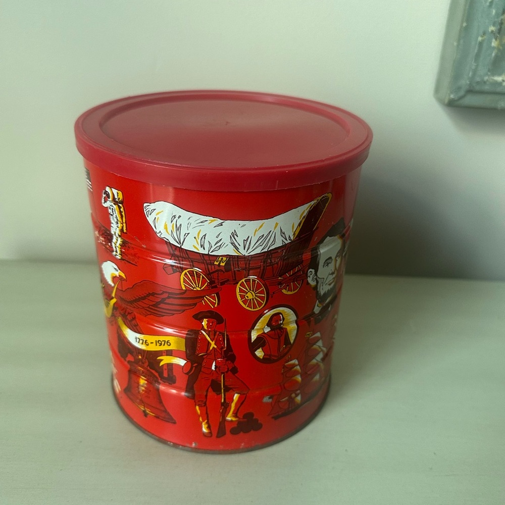 Vintage bicentennial western can co coffee can Americana